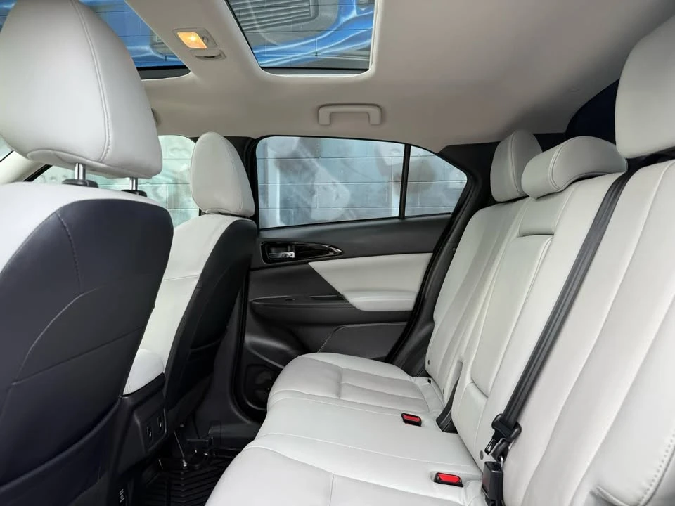 2022 Mitsubishi Eclipse Cross - Image 17 of 20