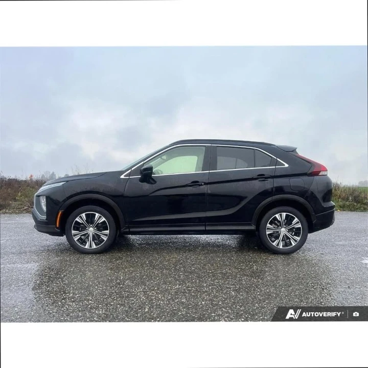 2022 Mitsubishi Eclipse Cross - Image 3 of 19