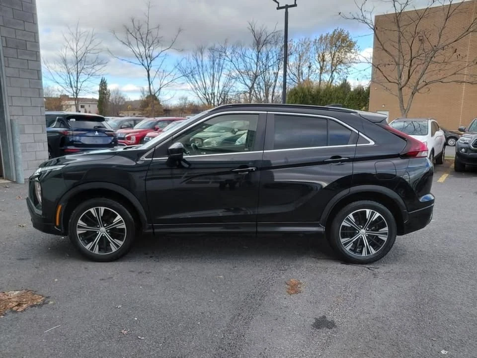 2022 Mitsubishi Eclipse Cross - Image 8 of 20