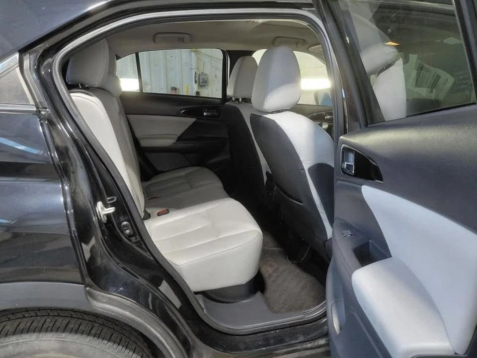 2022 Mitsubishi Eclipse Cross - Image 19 of 20