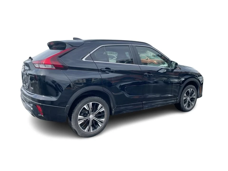 2022 Mitsubishi Eclipse Cross - Image 14 of 19
