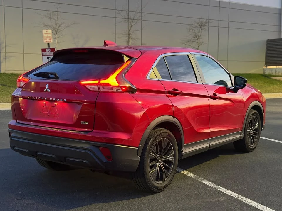 2022 Mitsubishi Eclipse Cross - Image 6 of 11