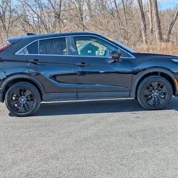 2022 Mitsubishi Eclipse Cross LE