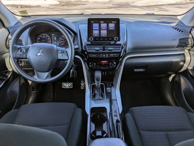 2022 Mitsubishi Eclipse Cross - Image 15 of 20
