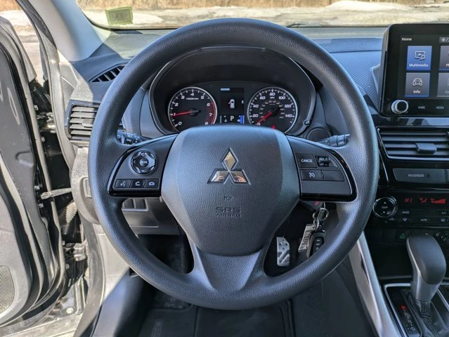 2022 Mitsubishi Eclipse Cross - Image 8 of 20