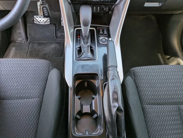 2022 Mitsubishi Eclipse Cross - Image 13 of 20