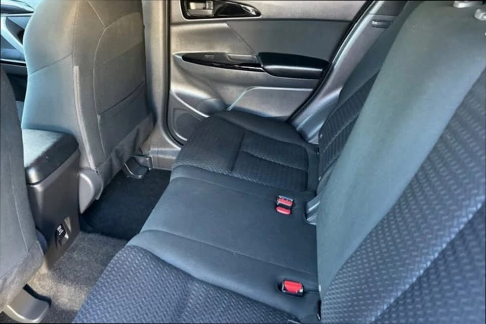 2022 Mitsubishi Eclipse Cross - Image 11 of 20