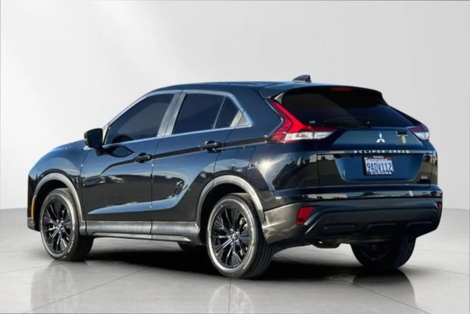 2022 Mitsubishi Eclipse Cross - Image 5 of 20