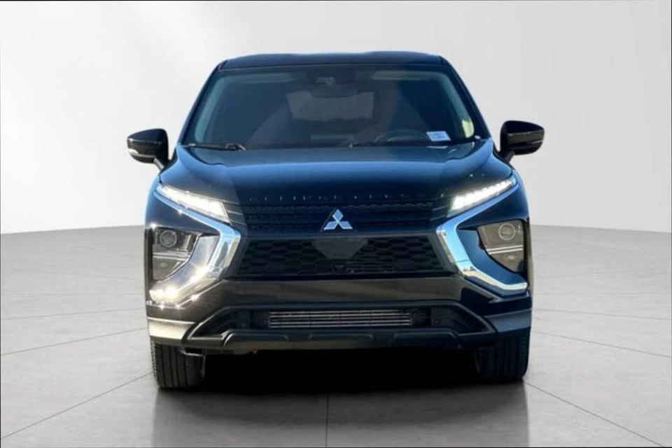 2022 Mitsubishi Eclipse Cross - Image 8 of 20