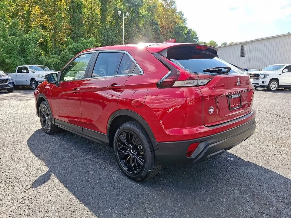 2022 Mitsubishi Eclipse Cross - Image 4 of 6