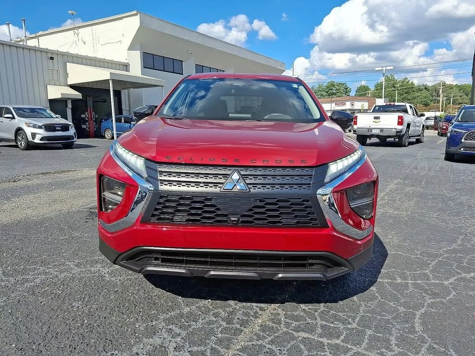 2022 Mitsubishi Eclipse Cross - Image 2 of 6