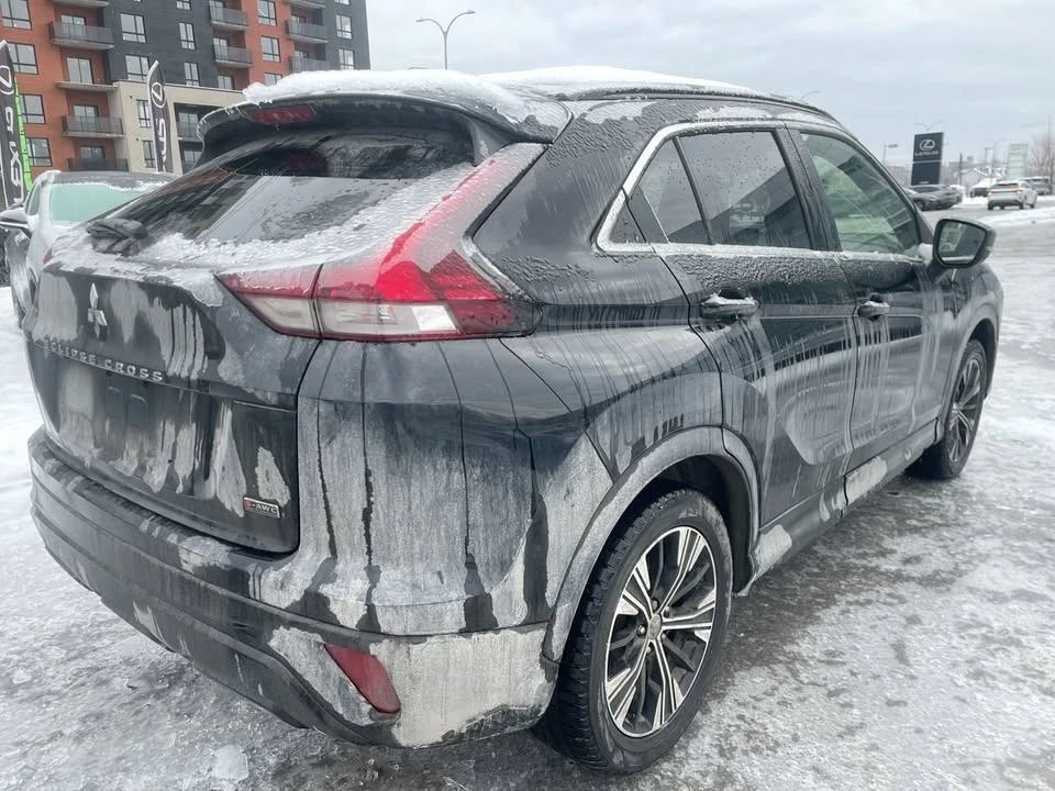 2022 Mitsubishi Eclipse Cross - Image 14 of 20