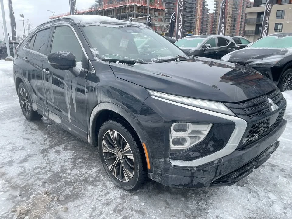 2022 Mitsubishi Eclipse Cross - Image 2 of 20