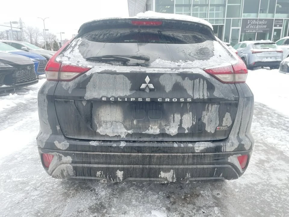 2022 Mitsubishi Eclipse Cross - Image 12 of 20