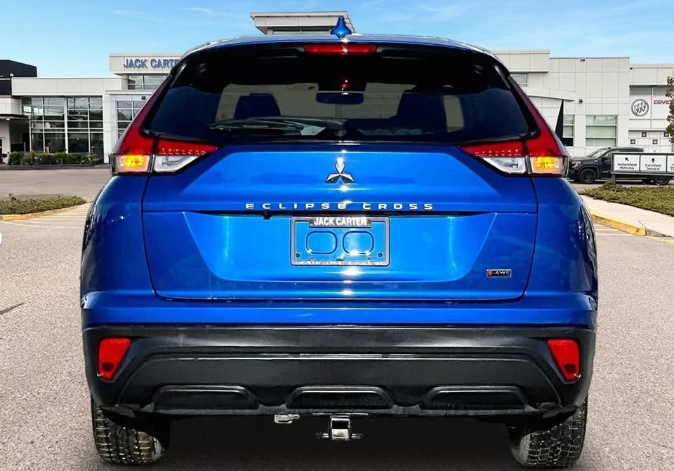 2022 Mitsubishi Eclipse Cross - Image 3 of 6