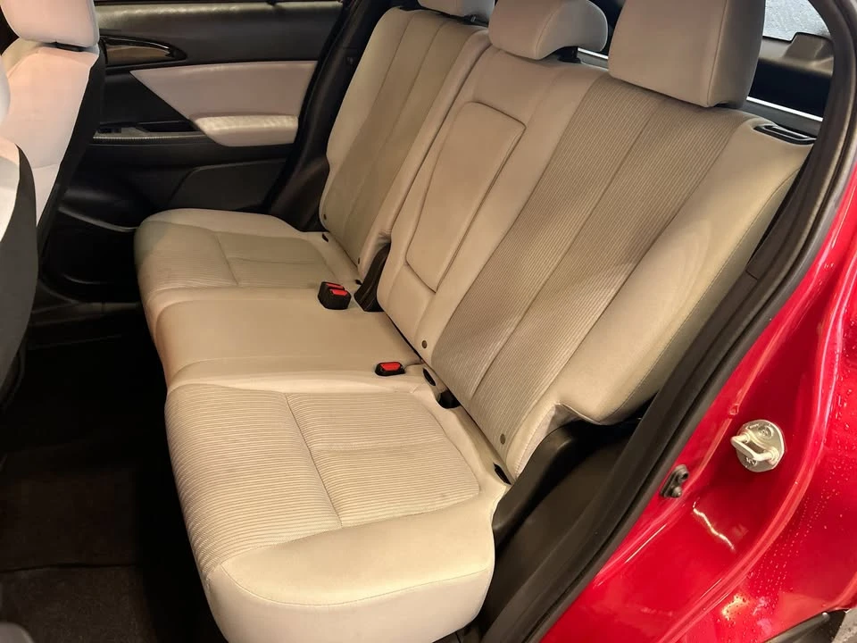 2022 Mitsubishi Eclipse Cross - Image 6 of 12