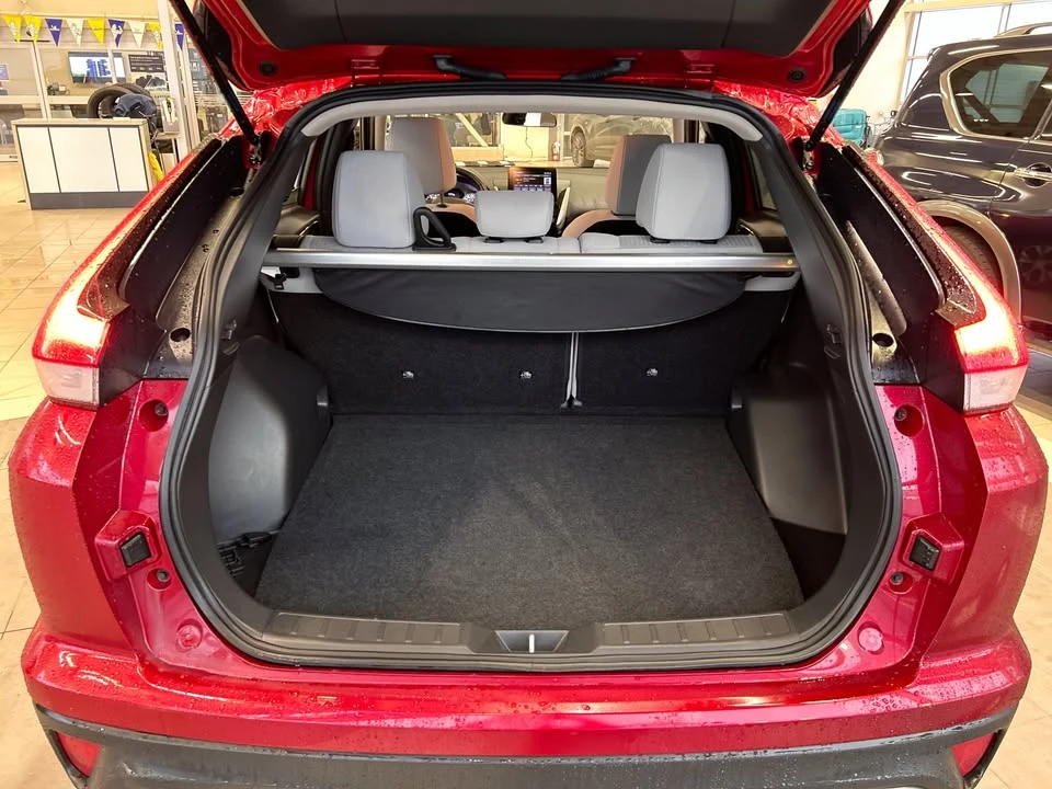 2022 Mitsubishi Eclipse Cross - Image 12 of 12