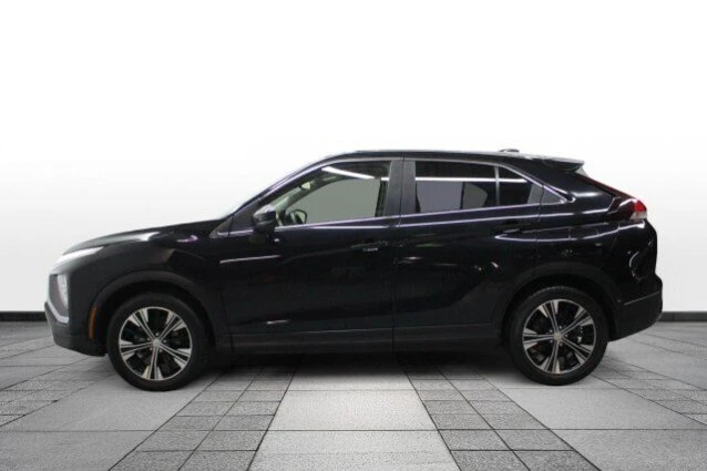 2022 Mitsubishi Eclipse Cross - Image 3 of 19