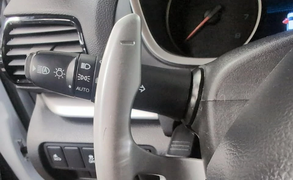 2022 Mitsubishi Eclipse Cross - Image 12 of 20