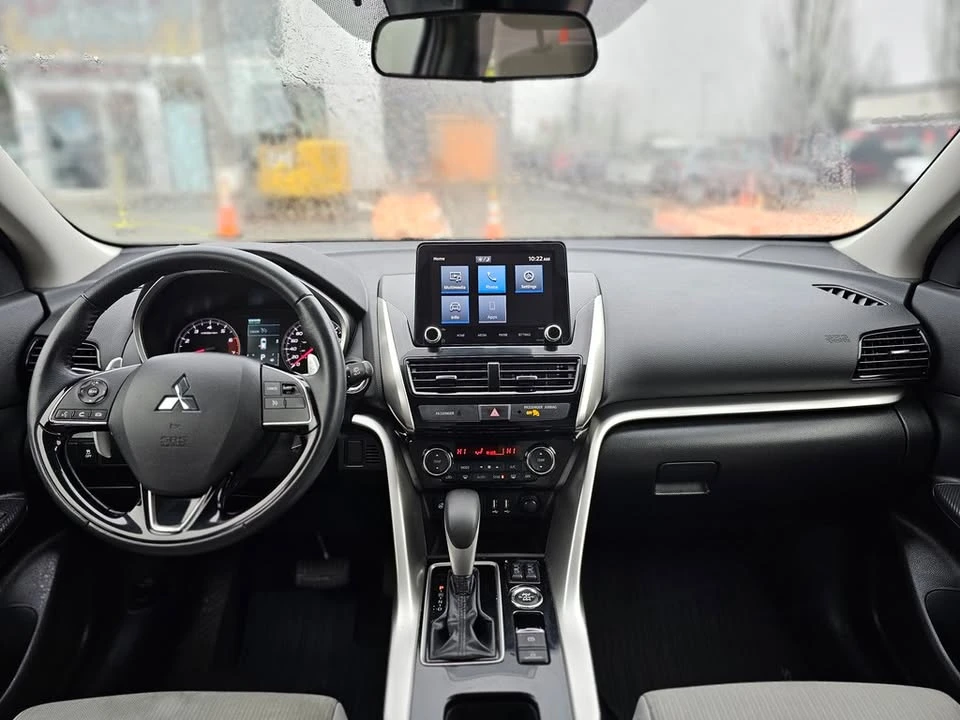2022 Mitsubishi Eclipse Cross - Image 13 of 20