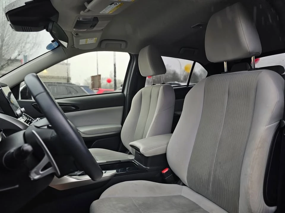 2022 Mitsubishi Eclipse Cross - Image 12 of 20