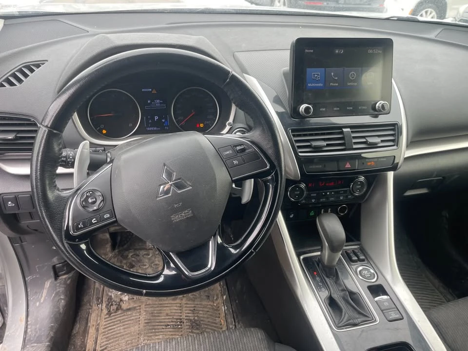 2022 Mitsubishi Eclipse Cross - Image 7 of 13