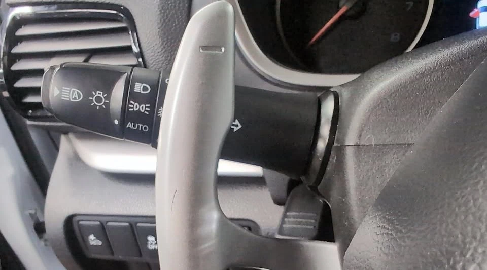 2022 Mitsubishi Eclipse Cross - Image 12 of 20