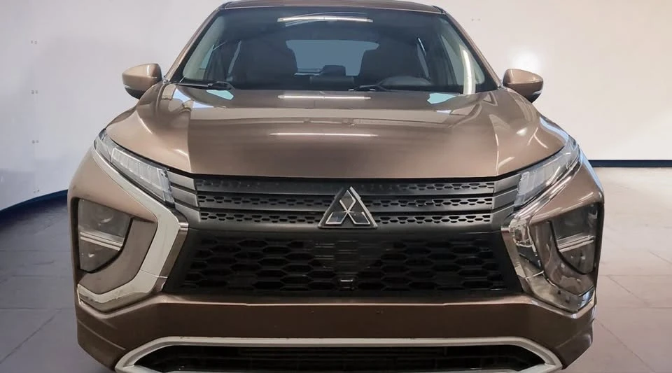 2022 Mitsubishi Eclipse Cross - Image 4 of 20