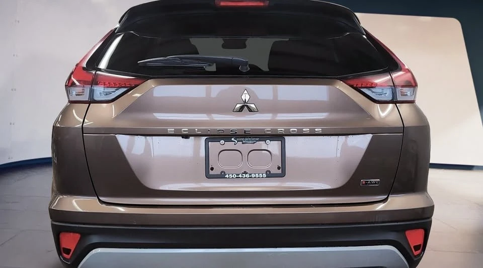 2022 Mitsubishi Eclipse Cross - Image 5 of 20
