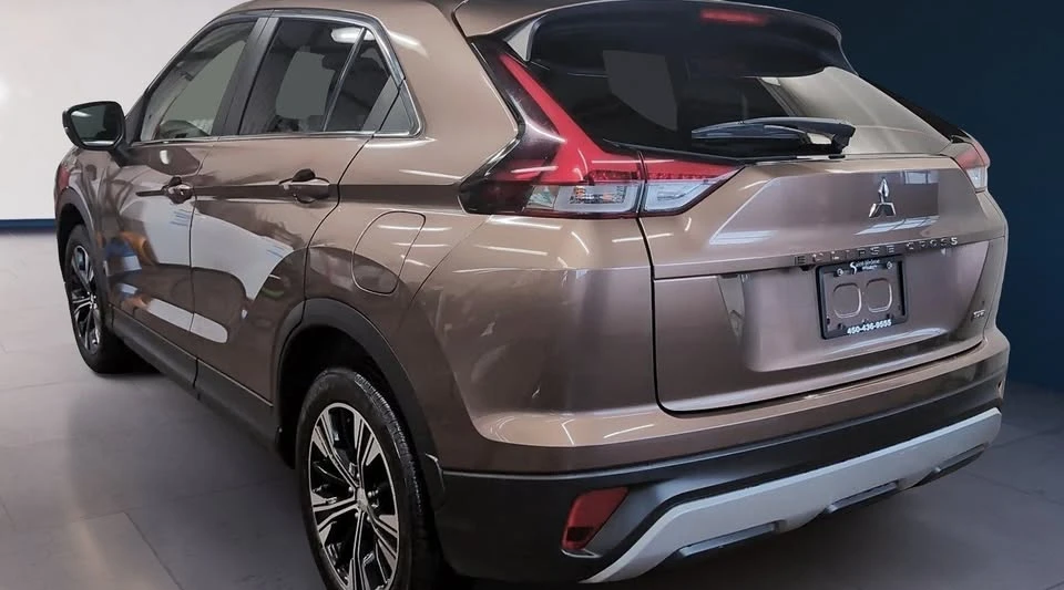 2022 Mitsubishi Eclipse Cross - Image 6 of 20