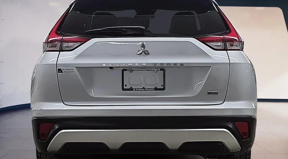 2022 Mitsubishi Eclipse Cross - Image 5 of 19
