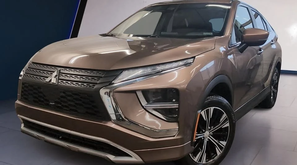 2022 Mitsubishi Eclipse Cross - Image 3 of 20