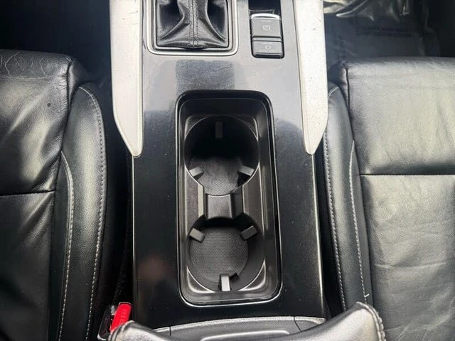 2022 Mitsubishi Eclipse Cross - Image 16 of 19