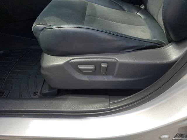 2022 Mitsubishi Eclipse Cross - Image 19 of 20