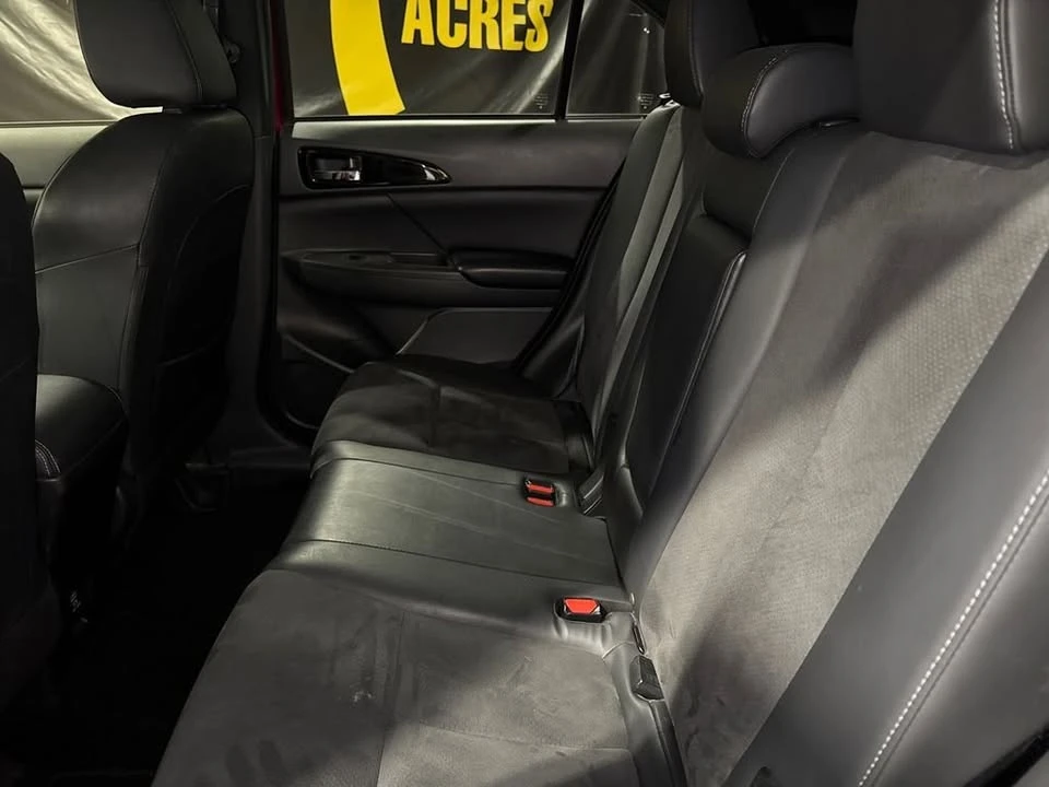 2022 Mitsubishi Eclipse Cross - Image 11 of 19