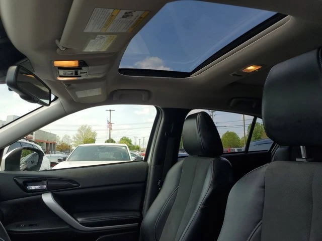 2022 Mitsubishi Eclipse Cross - Image 17 of 20