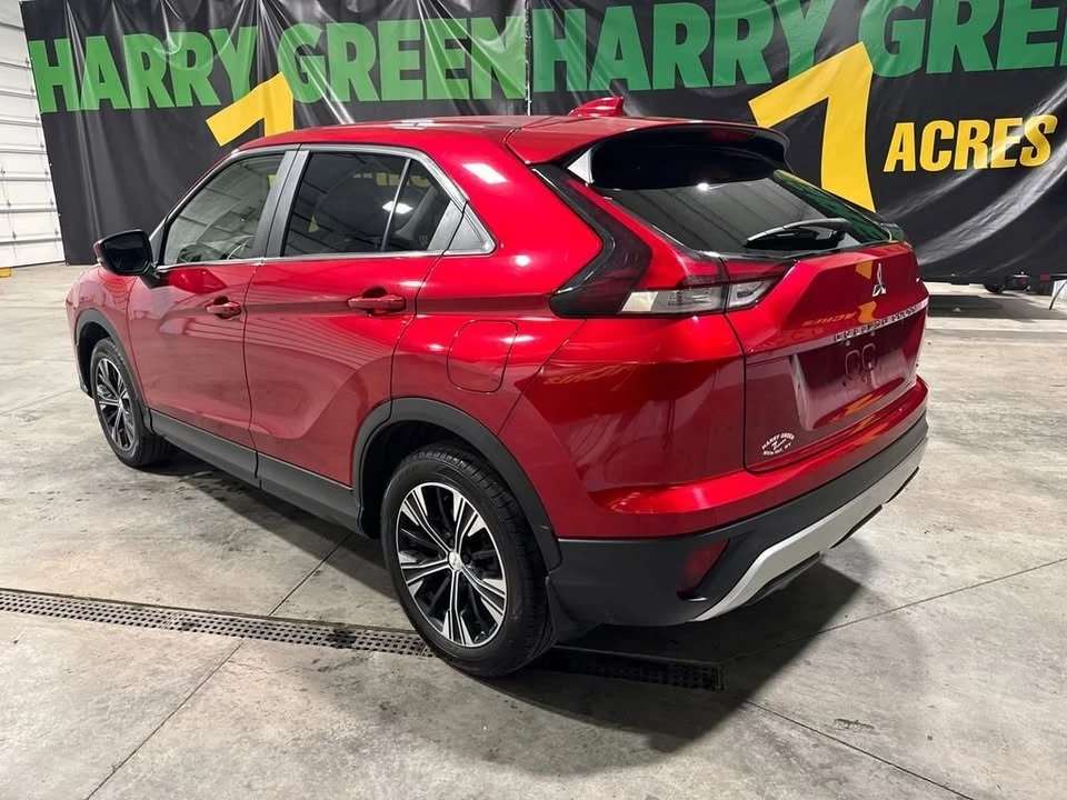 2022 Mitsubishi Eclipse Cross - Image 4 of 19