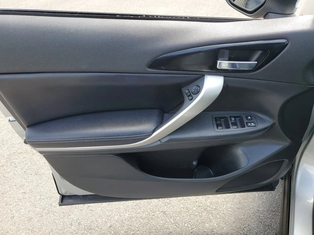 2022 Mitsubishi Eclipse Cross - Image 15 of 20