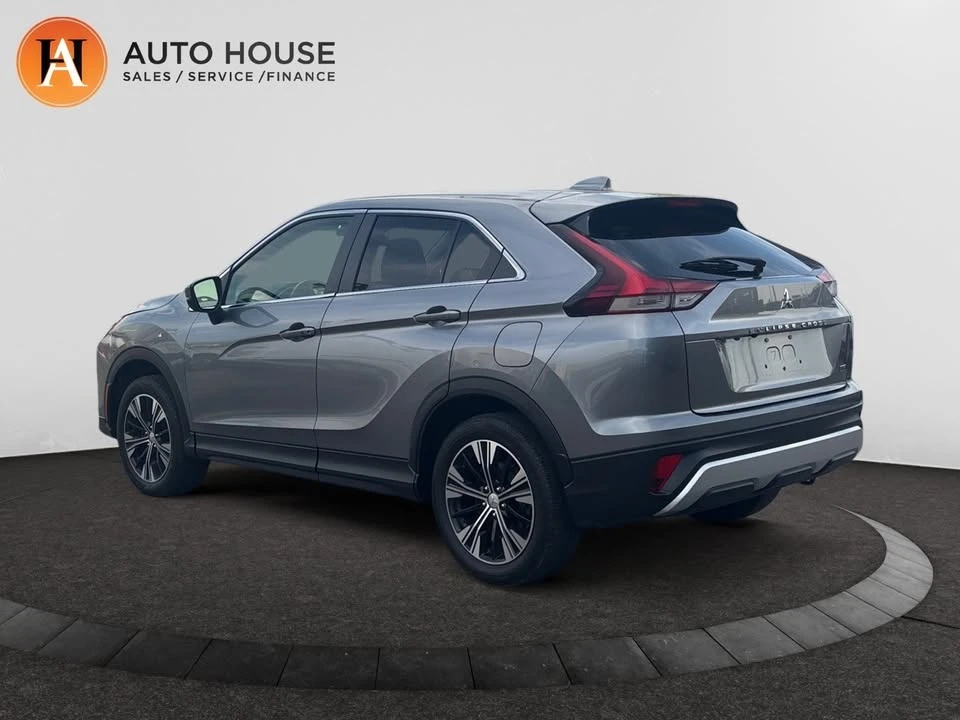 2022 Mitsubishi Eclipse Cross - Image 2 of 19