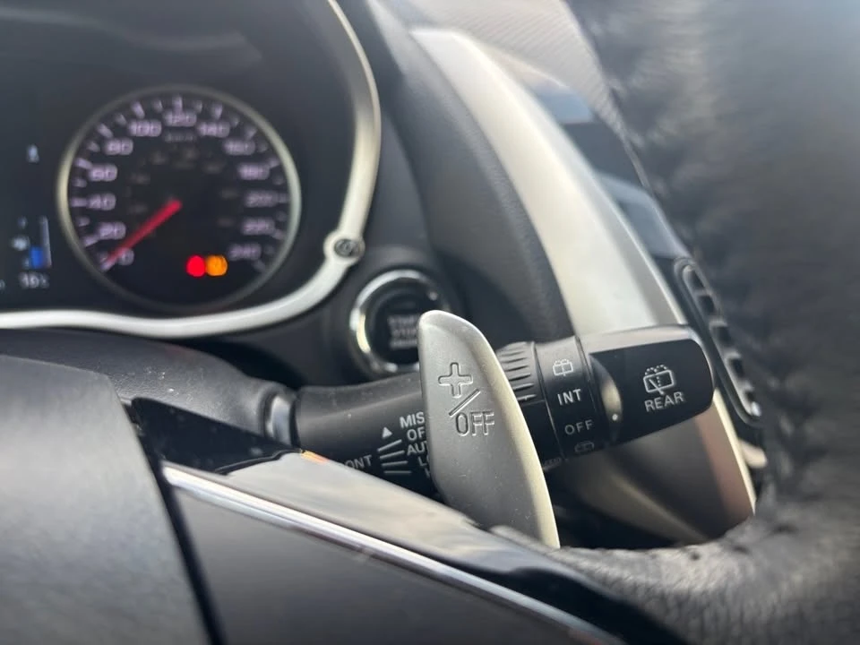 2022 Mitsubishi Eclipse Cross - Image 17 of 19
