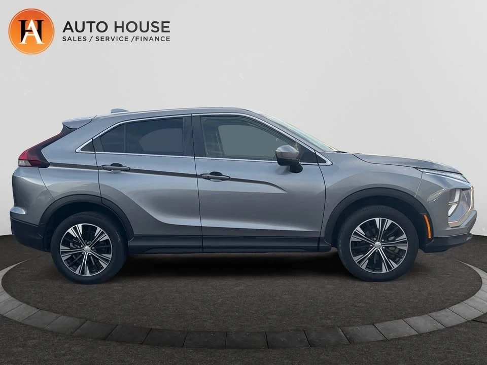 2022 Mitsubishi Eclipse Cross - Image 5 of 19
