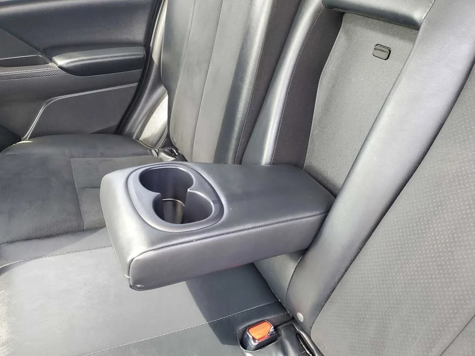 2022 Mitsubishi Eclipse Cross - Image 11 of 19