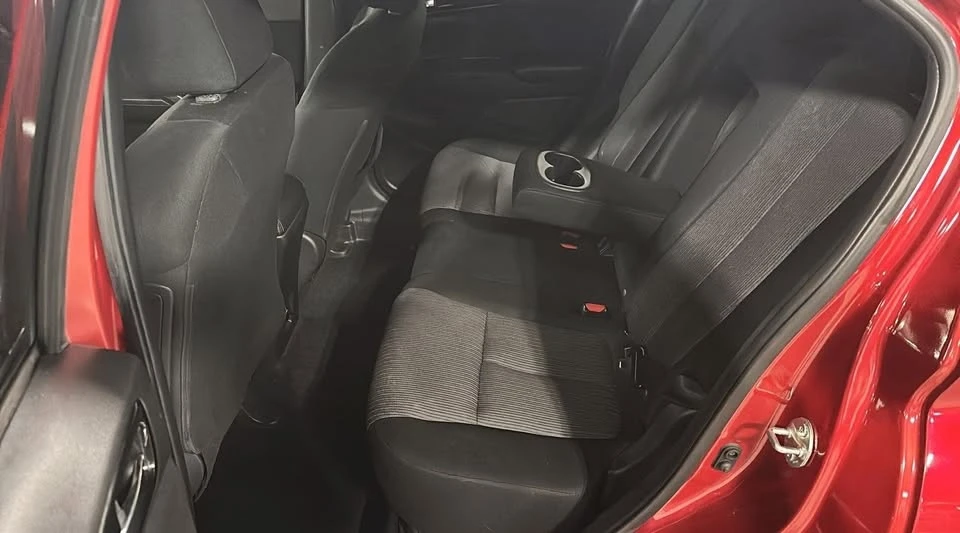 2022 Mitsubishi Eclipse Cross - Image 7 of 20