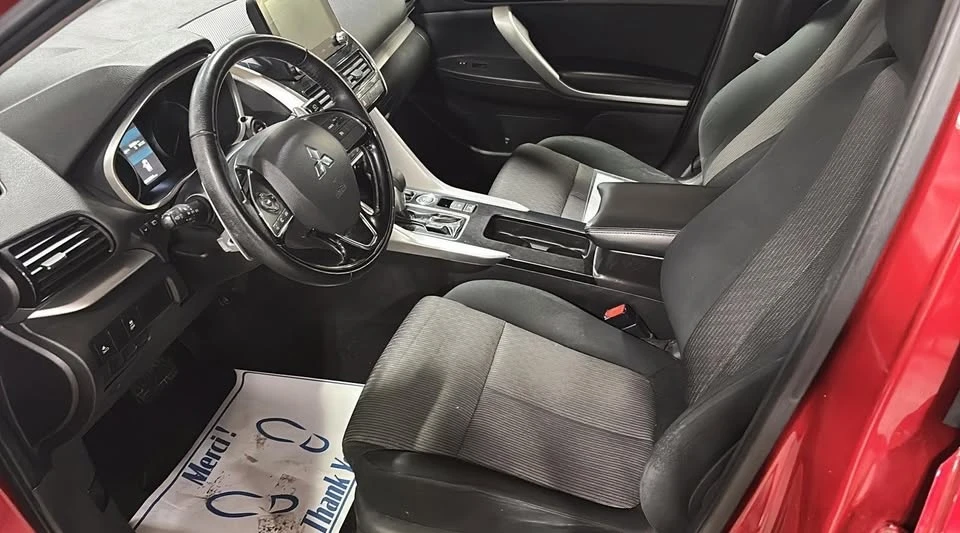2022 Mitsubishi Eclipse Cross - Image 9 of 20