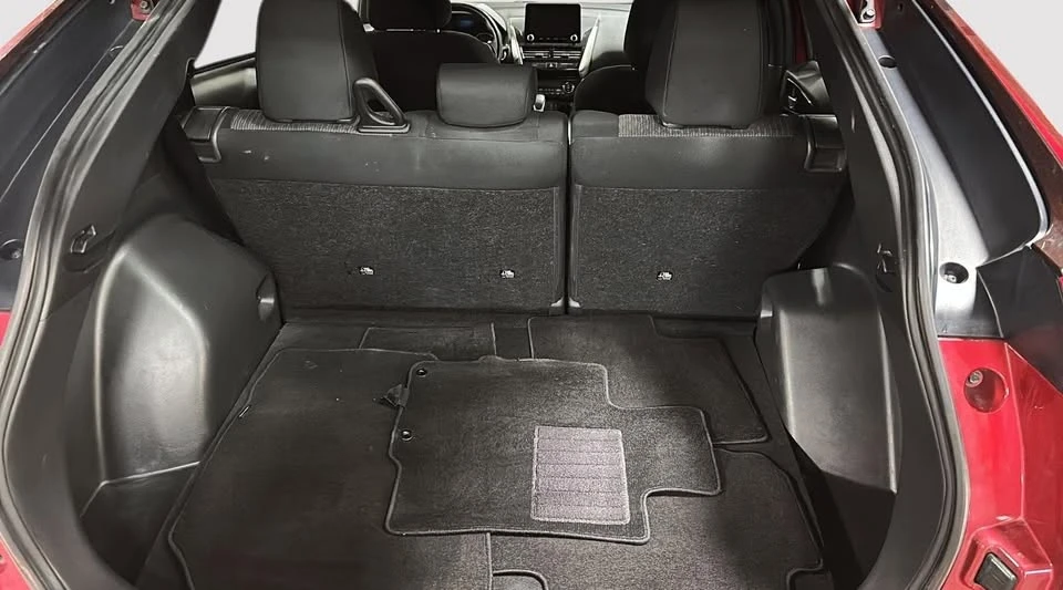 2022 Mitsubishi Eclipse Cross - Image 6 of 20