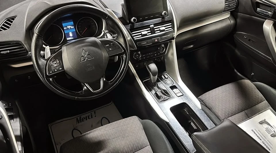 2022 Mitsubishi Eclipse Cross - Image 8 of 20