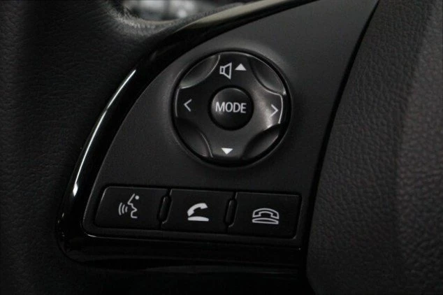 2022 Mitsubishi Eclipse Cross - Image 10 of 20