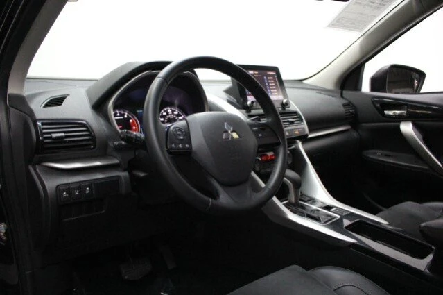 2022 Mitsubishi Eclipse Cross - Image 6 of 20
