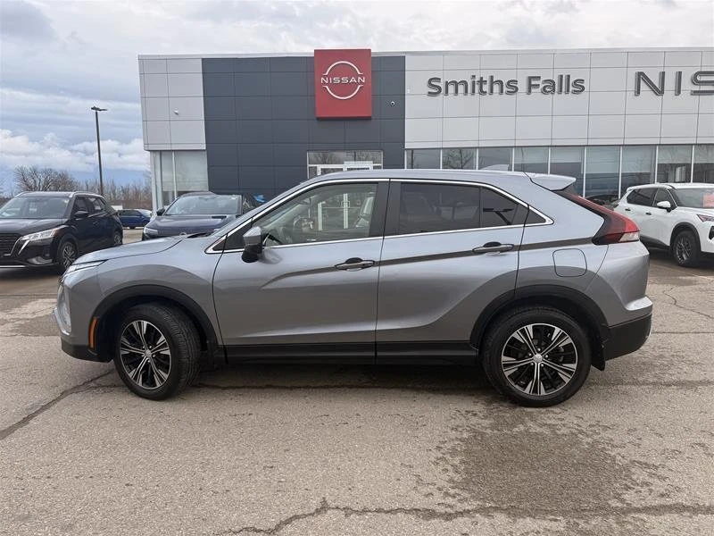 2022 Mitsubishi Eclipse Cross - Image 8 of 14