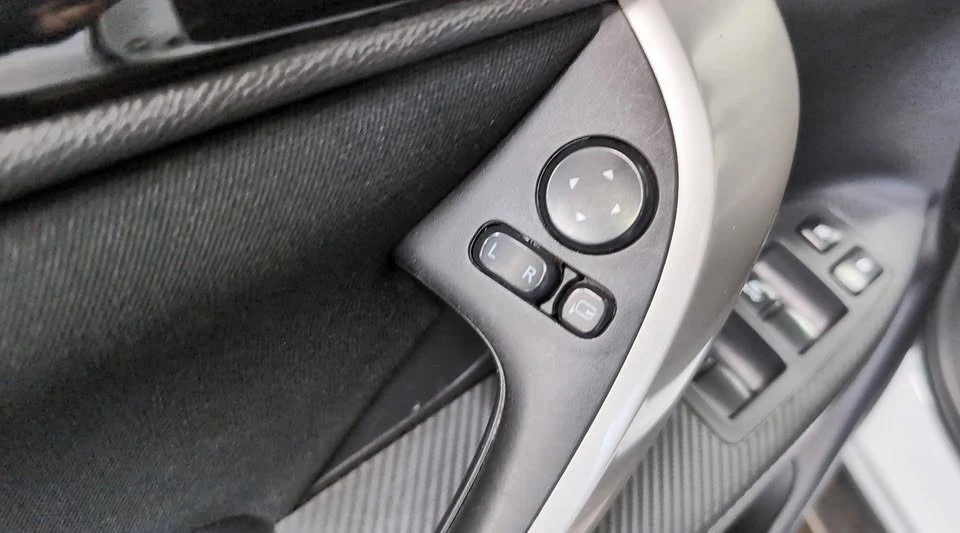 2022 Mitsubishi Eclipse Cross - Image 7 of 19